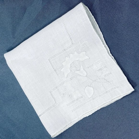 Vintage Wedding Appliqué Drawnwork Linen Hanky Hand Rolled Edge - Picture 2 of 9